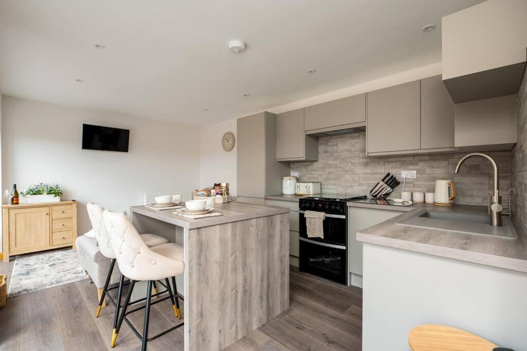 Apartment Elegant Barn Retreat With Jacuzzi Grainthorpe